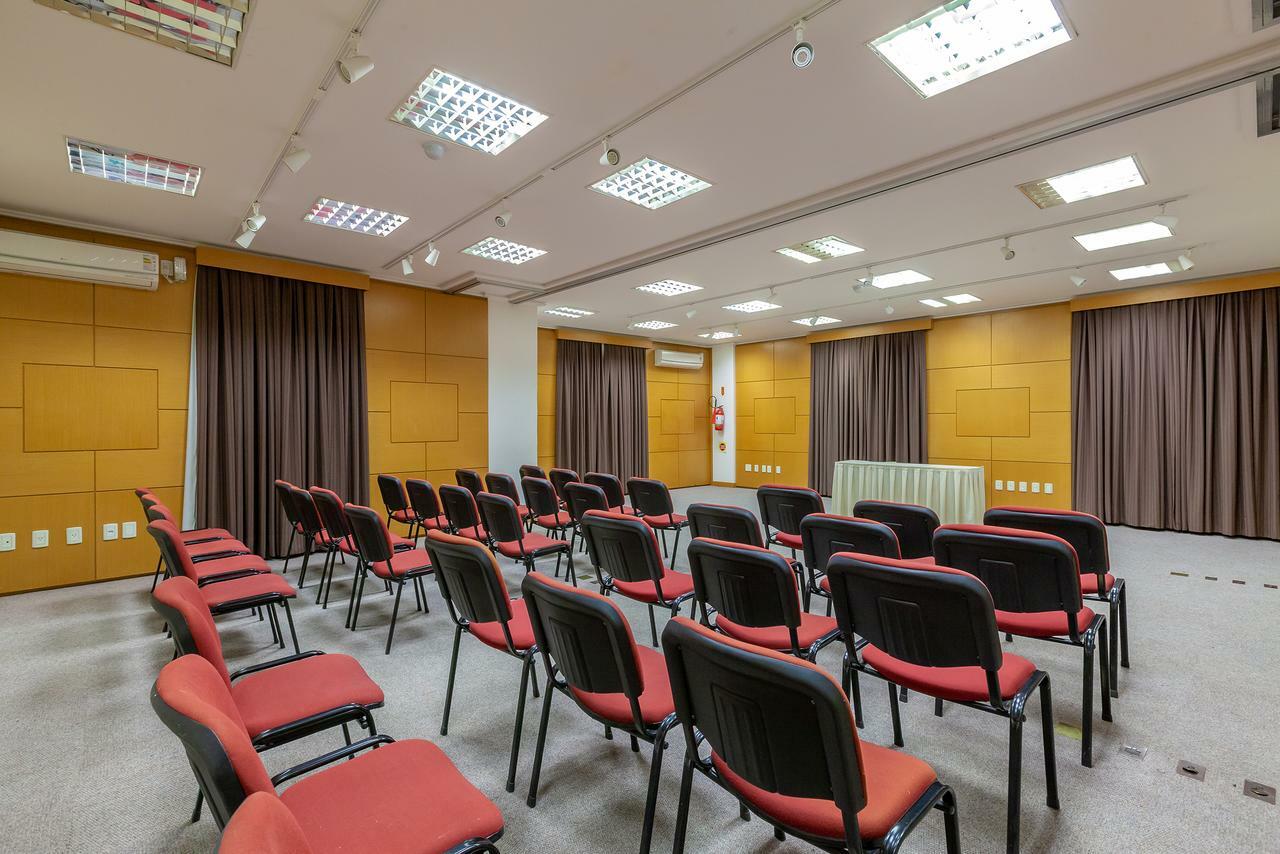 Tri Hotel Executive Criciuma Крисиума Бизнес фото
