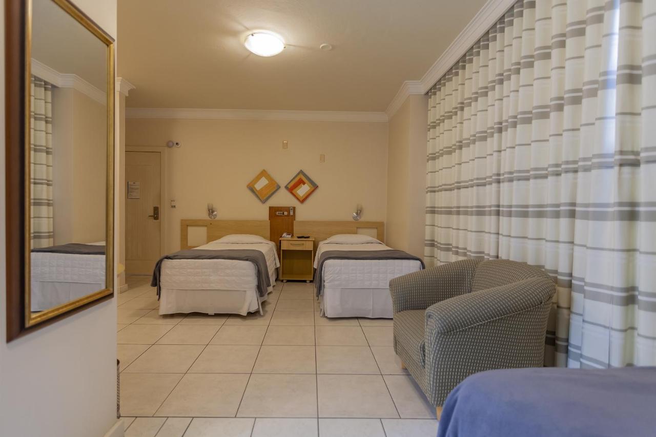 Tri Hotel Executive Criciuma Крисиума Экстерьер фото