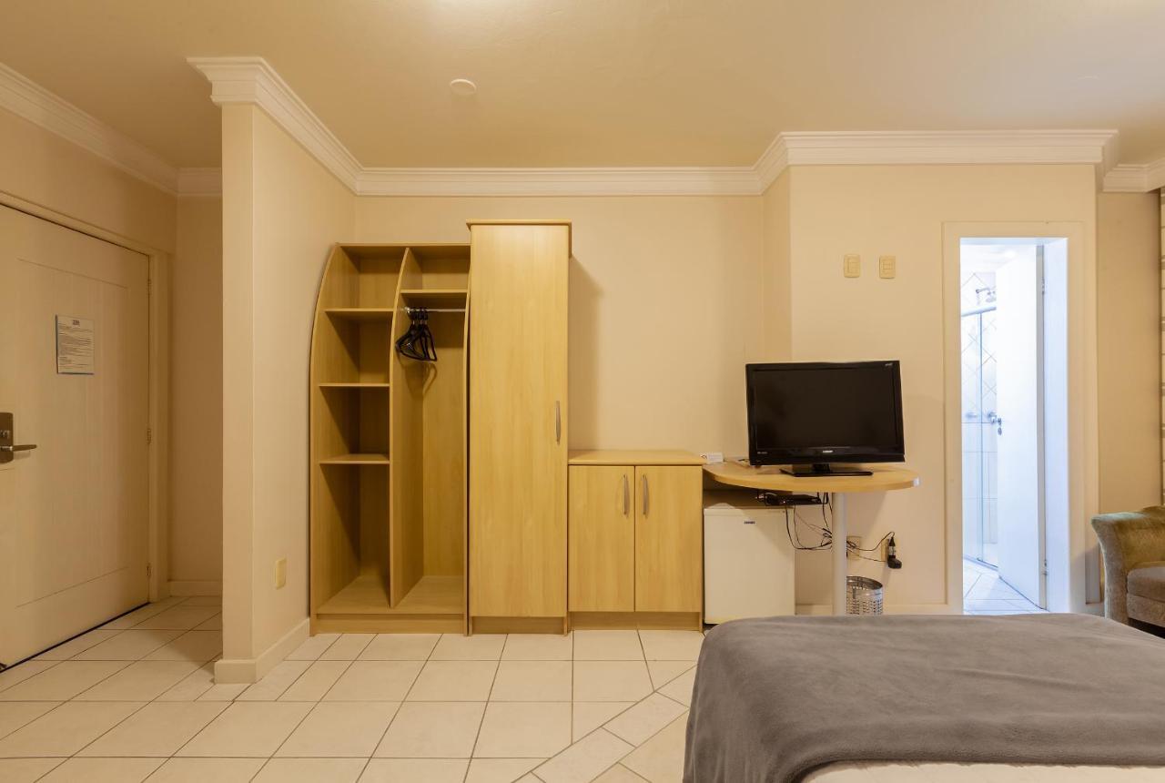 Tri Hotel Executive Criciuma Крисиума Экстерьер фото