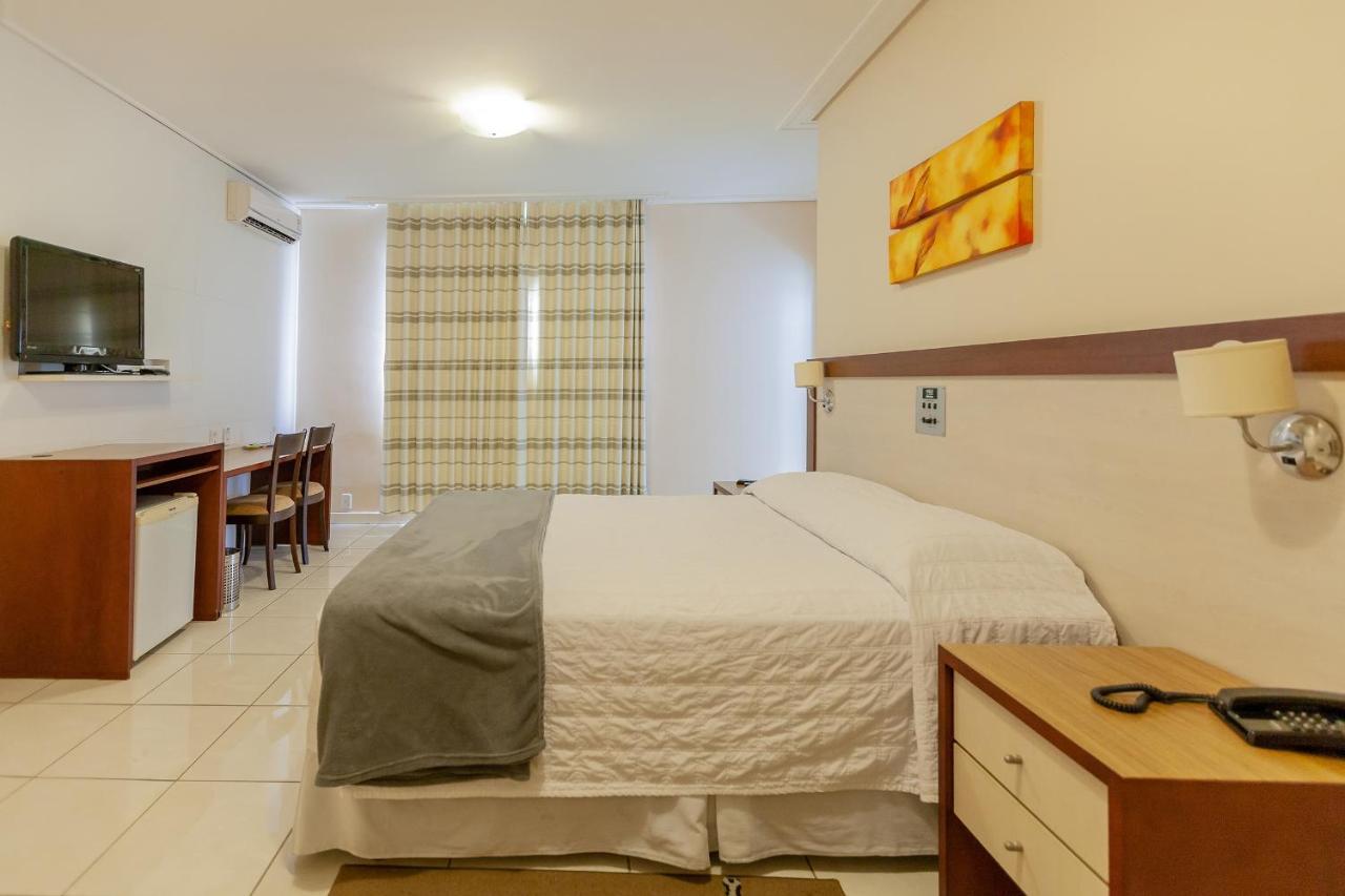 Tri Hotel Executive Criciuma Крисиума Экстерьер фото