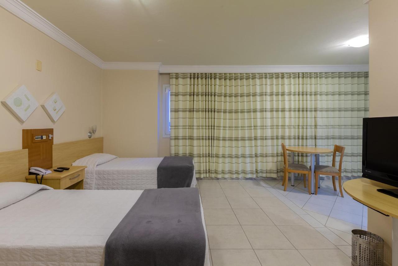 Tri Hotel Executive Criciuma Крисиума Экстерьер фото
