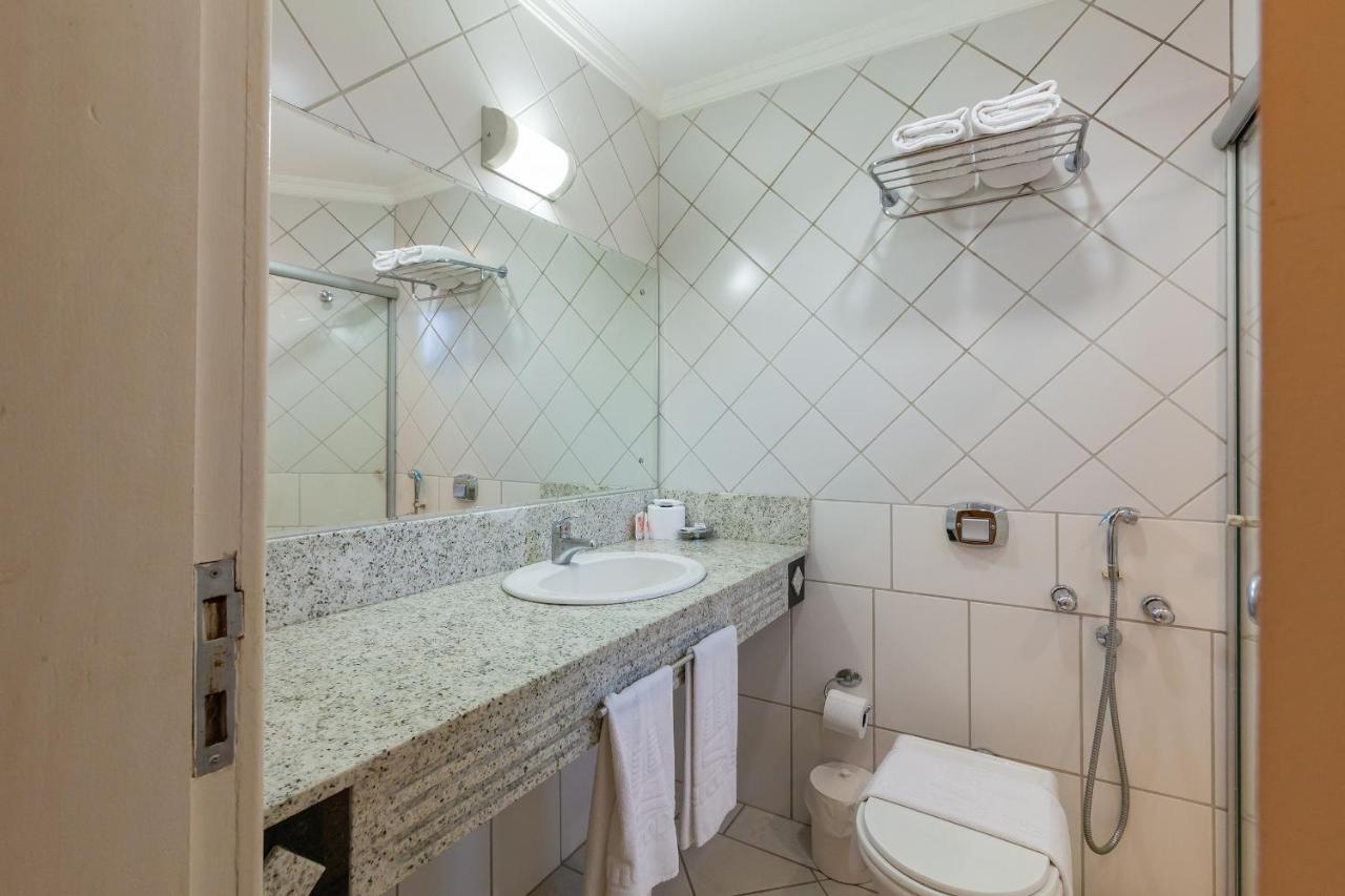 Tri Hotel Executive Criciuma Крисиума Экстерьер фото
